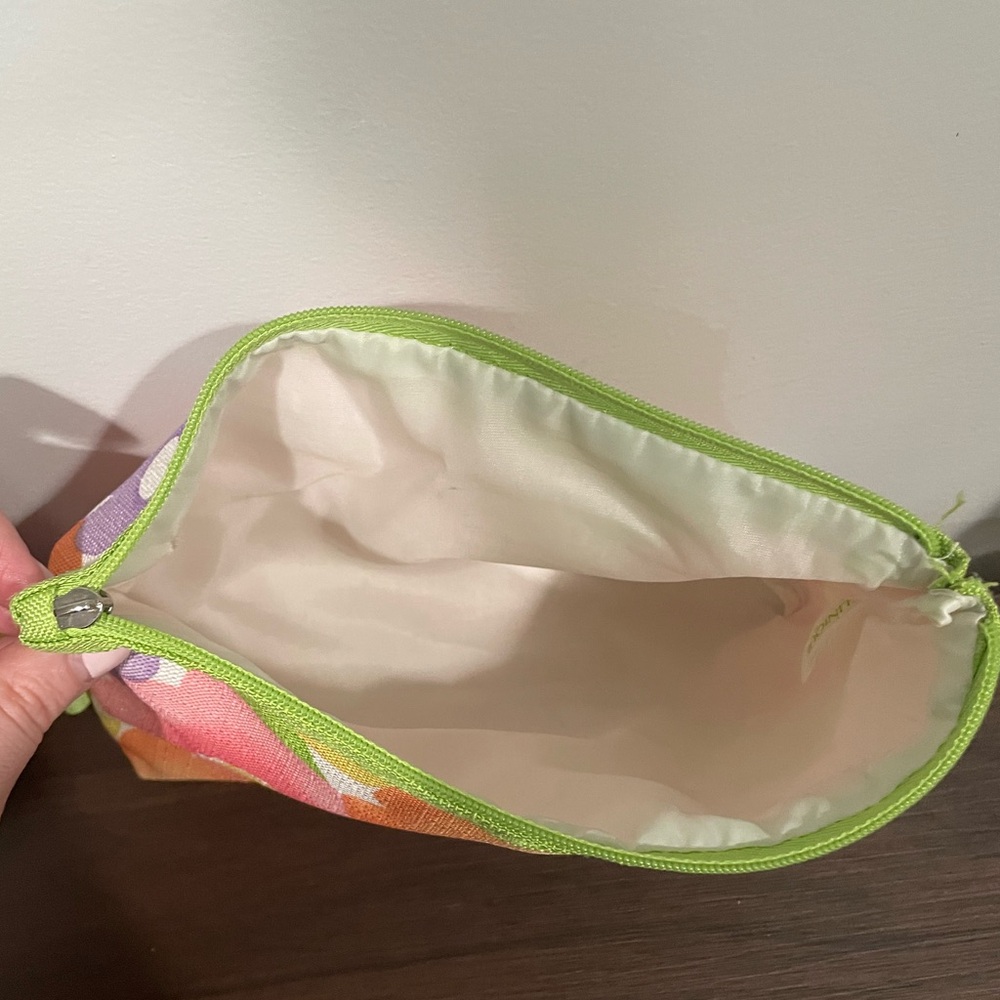 {Clinique} Pair of 2 floral cosmetic bags - Picture 5 of 6